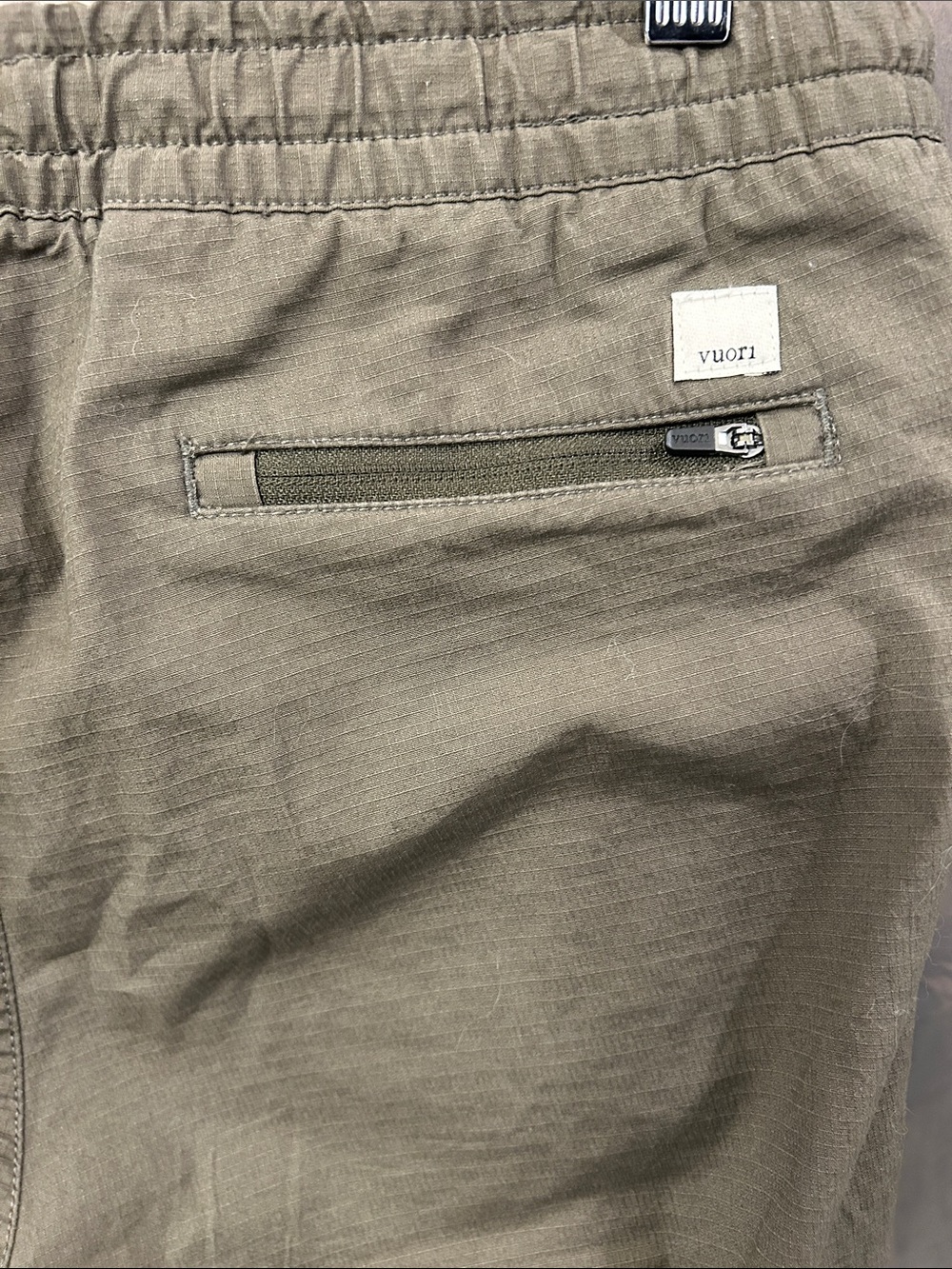 Vuori Ripstop Pants Women’s size Medium Brown/Olive Drawstring excellent & comfy - Picture 4 of 6